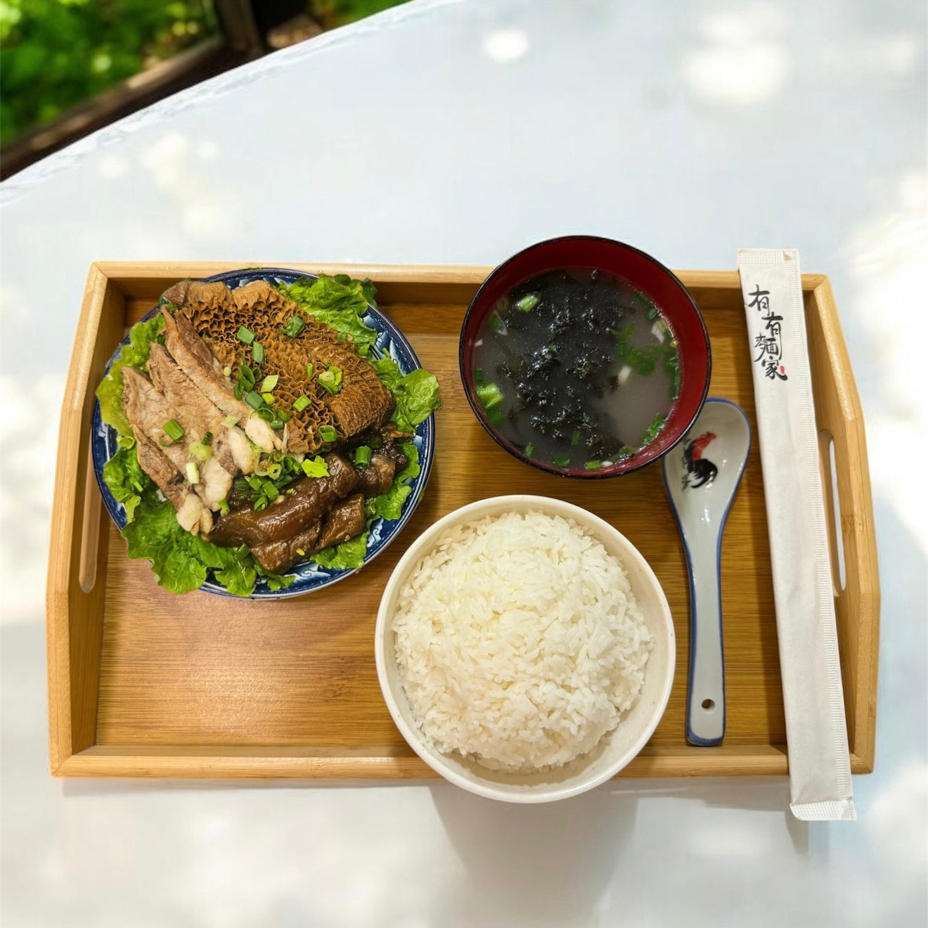 秘製牛三寶飯 (牛腩、牛筋、牛肚)- 附送 {養顏紫菜湯一碗}